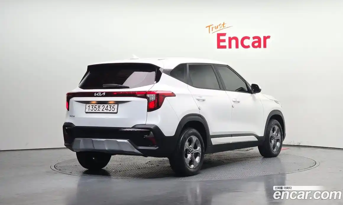 Kia Seltos 2024 1.6 Автомат в Москве № 131466, фото 7