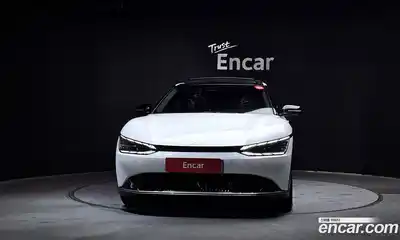 Kia EV6 2024 0.1 Автомат в Москве № 133099, миниатюра 3