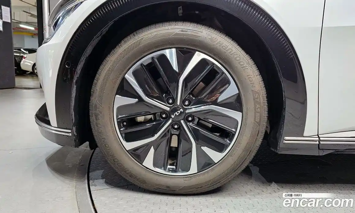 Kia EV6 2024 0.1 Автомат в Москве № 133099, фото 5