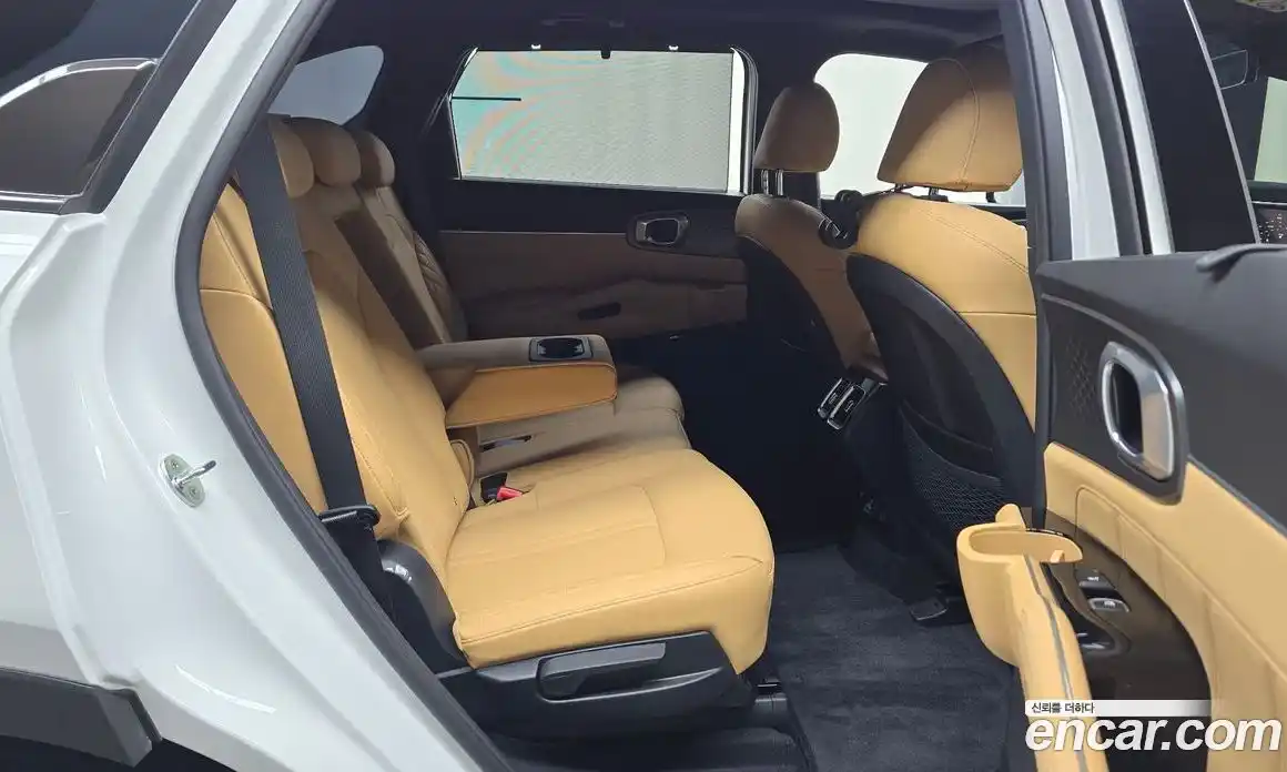 Kia Sorento 2023 1.6 Автомат в Москве № 134435, фото 14