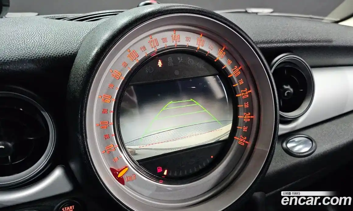 Mini Cooper 2013 2.0 Автомат в Москве № 134849, фото 15