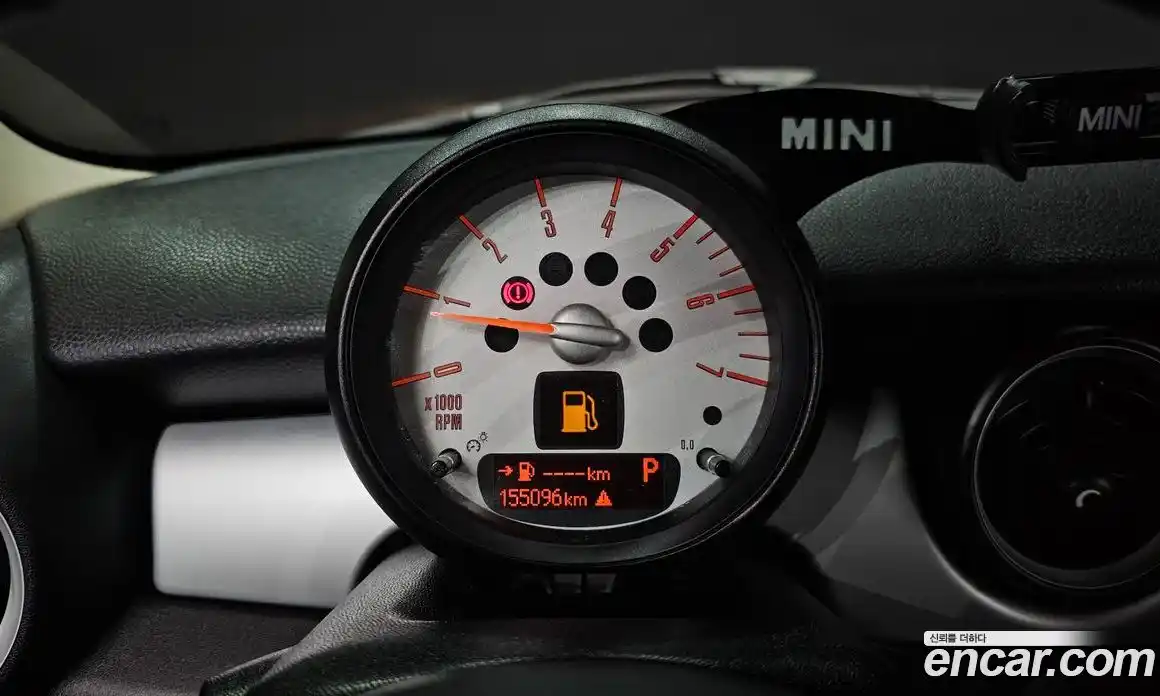 Mini Cooper 2013 2.0 Автомат в Москве № 134849, фото 19