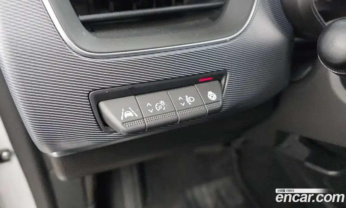 Renault XM3 2023 1.6 Автомат в Москве № 135812, фото 19