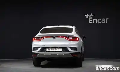 Renault XM3 2023 1.6 Автомат в Москве № 135812, миниатюра 4