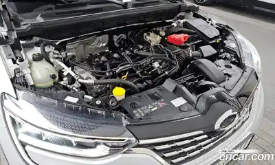 Renault XM3 2023 1.6 Автомат в Москве № 135812, миниатюра 6