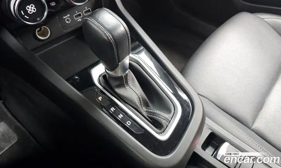 Renault XM3 2023 1.6 Автомат в Москве № 135812, фото 9