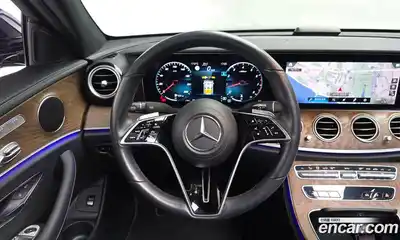 Mercedes-Benz E-Class 2021 2.0 Автомат в Москве № 140338, миниатюра 6