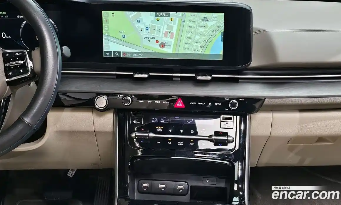 Kia Canival 2023 3.5 Автомат в Москве № 14242, фото 19