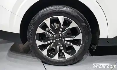 Kia Canival 2023 3.5 Автомат в Москве № 14242, миниатюра 5