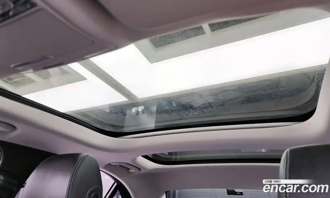 Mercedes-Benz E-Class 2017 2.0 Автомат в Москве № 143065, фото 9