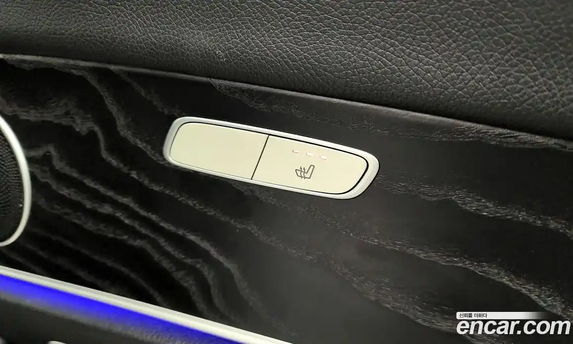 Mercedes-Benz E-Class 2017 2.0 Автомат в Москве № 143065, фото 10