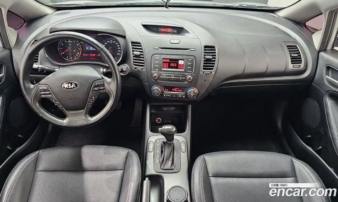 Kia K3 2014 1.6 Автомат в Москве № 14416, фото 20