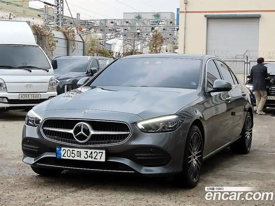 Mercedes-Benz C-Class 2022 2.0 Автомат в Москве № 150378, фото 2