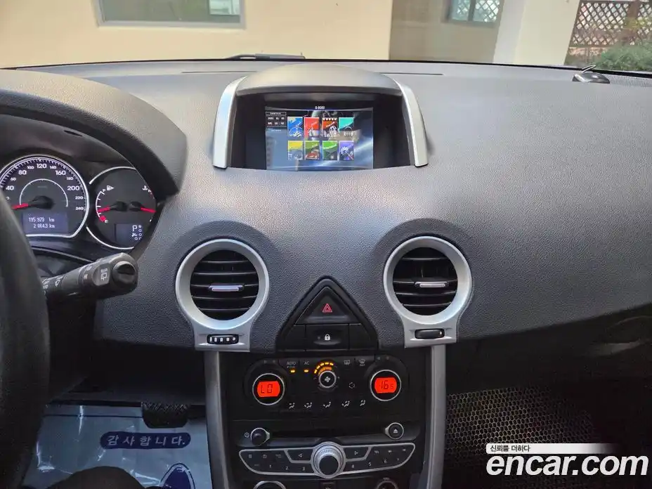 Renault QM5 2012 2.5 Автомат в Москве № 151351, фото 13