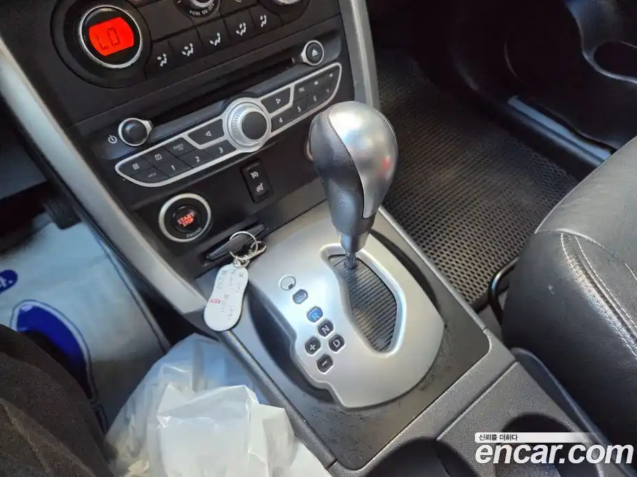 Renault QM5 2012 2.5 Автомат в Москве № 151351, фото 14