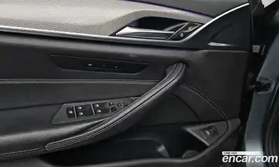 BMW 5-Series 2017 2.0 Автомат в Москве № 151857, миниатюра 5