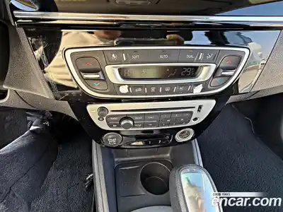 Renault SM3 2016 1.6 Автомат в Москве № 152325, миниатюра 7