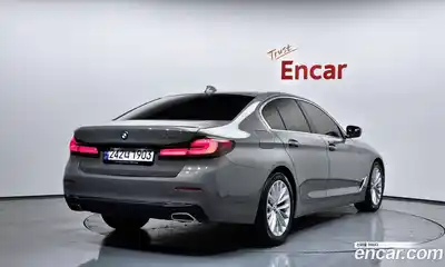 BMW 5-Series 2022 2.0 Автомат в Москве № 154144, миниатюра 2