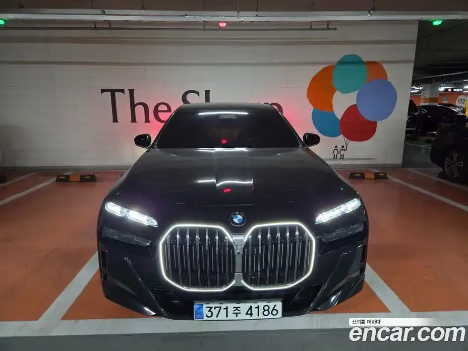 BMW 7-Series 2024 3.0 Автомат в Москве № 154554, фото 1