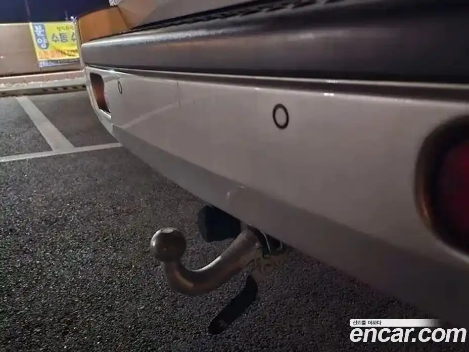 Jeep Commander 2006 3.0 Автомат в Москве № 154677, фото 3