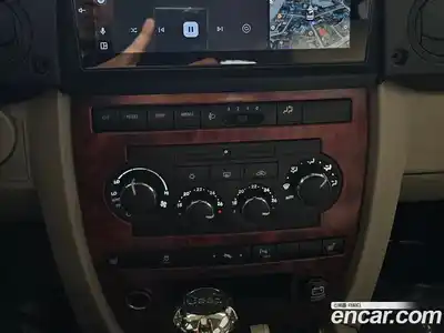 Jeep Commander 2006 3.0 Автомат в Москве № 154677, миниатюра 10