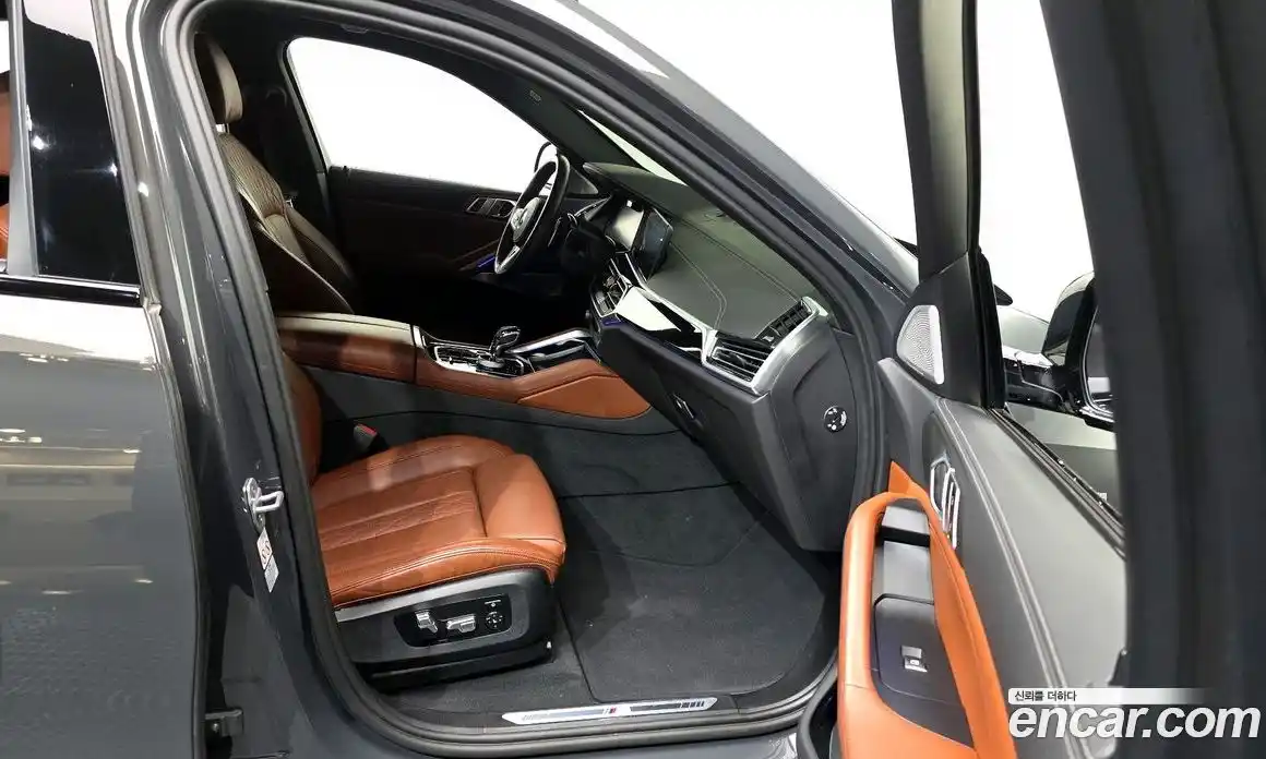 BMW X6 2023 3.0 Автомат в Москве № 157685, фото 11