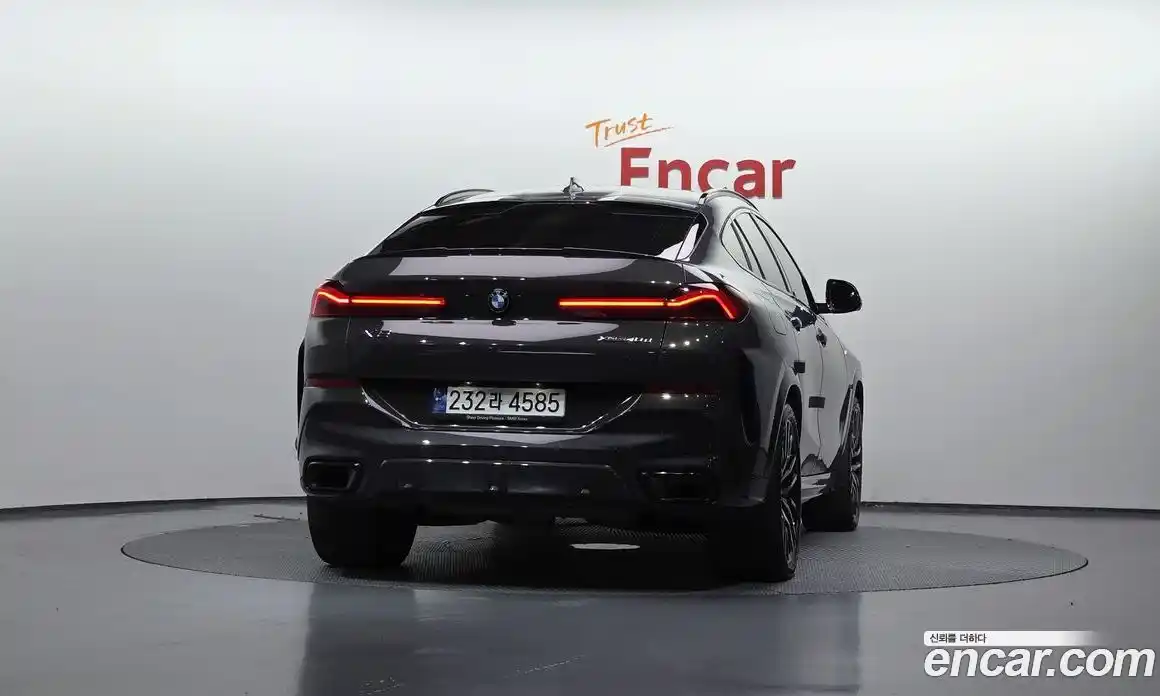 BMW X6 2023 3.0 Автомат в Москве № 157685, фото 4