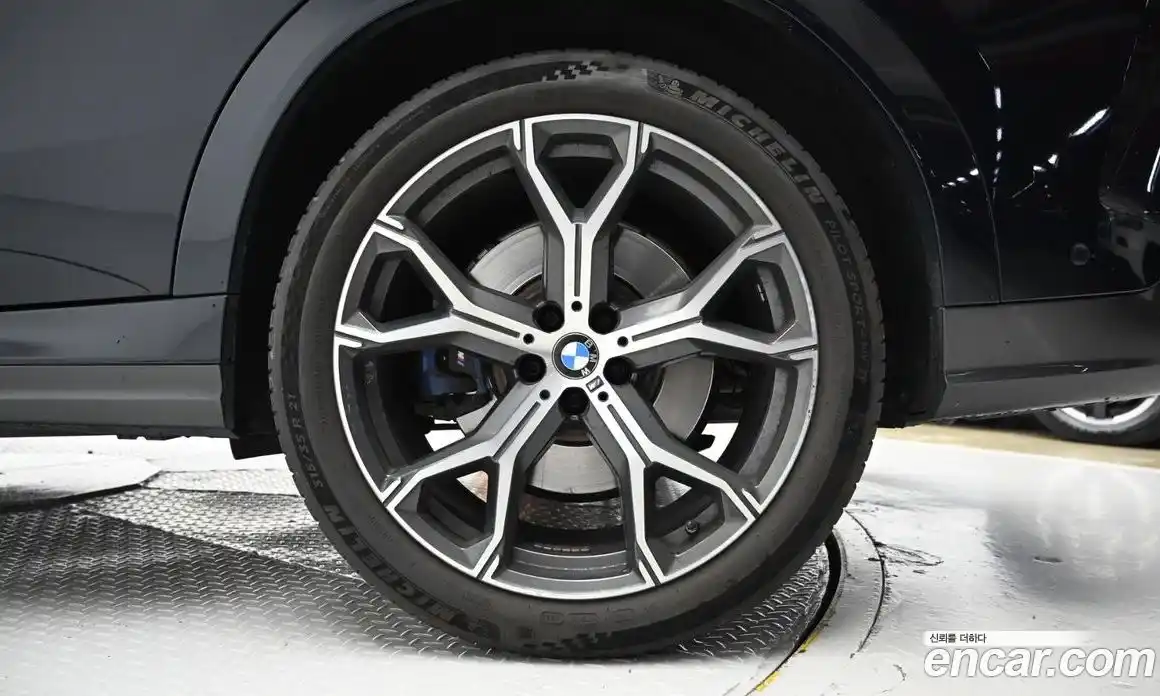 BMW X6 2021 3.0 Автомат в Москве № 157972, фото 5