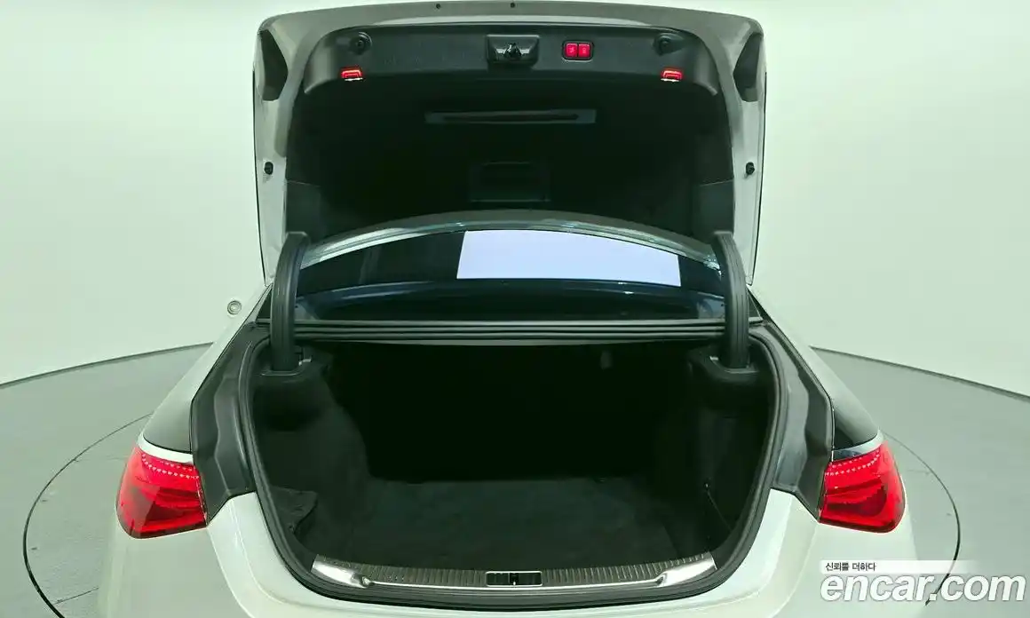 Mercedes-Benz S-Class 2021 4.0 Автомат в Москве № 160685, фото 16