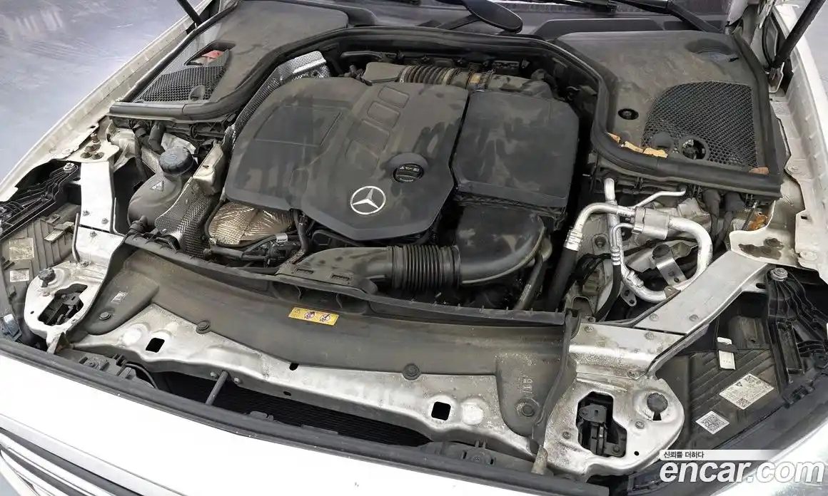 Mercedes-Benz E-Class 2021 1.9 Автомат в Москве № 160696, фото 14