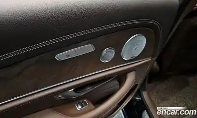 Mercedes-Benz E-Class 2019 2.0 Автомат в Москве № 161512, миниатюра 11