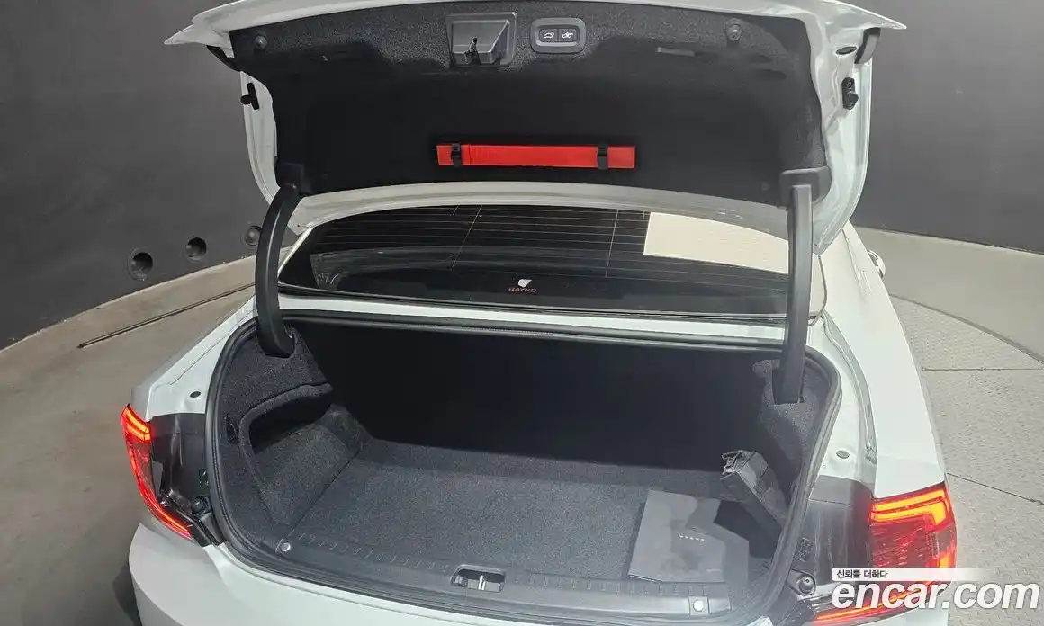 Volvo S90 2021 2.0 Автомат в Москве № 164606, фото 4