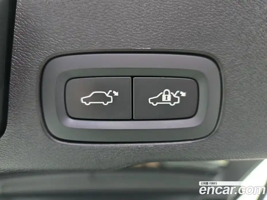 Volvo XC60 2021 2.0 Автомат в Москве № 164757, фото 19