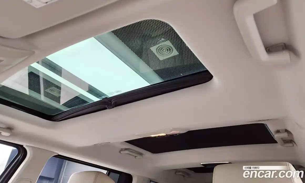 Land Rover Discovery 2016 3.0 Автомат в Москве № 166487, фото 18