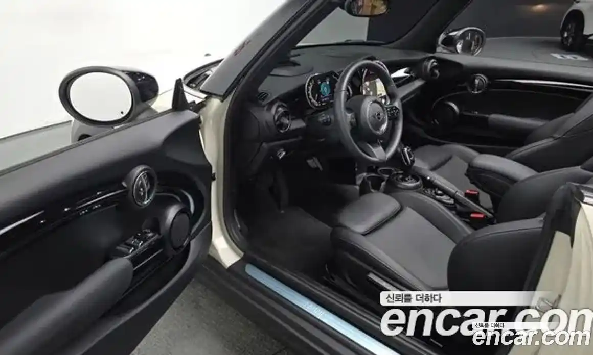 Mini Cooper Convertible 2022 1.5 Автомат в Москве № 166963, фото 11