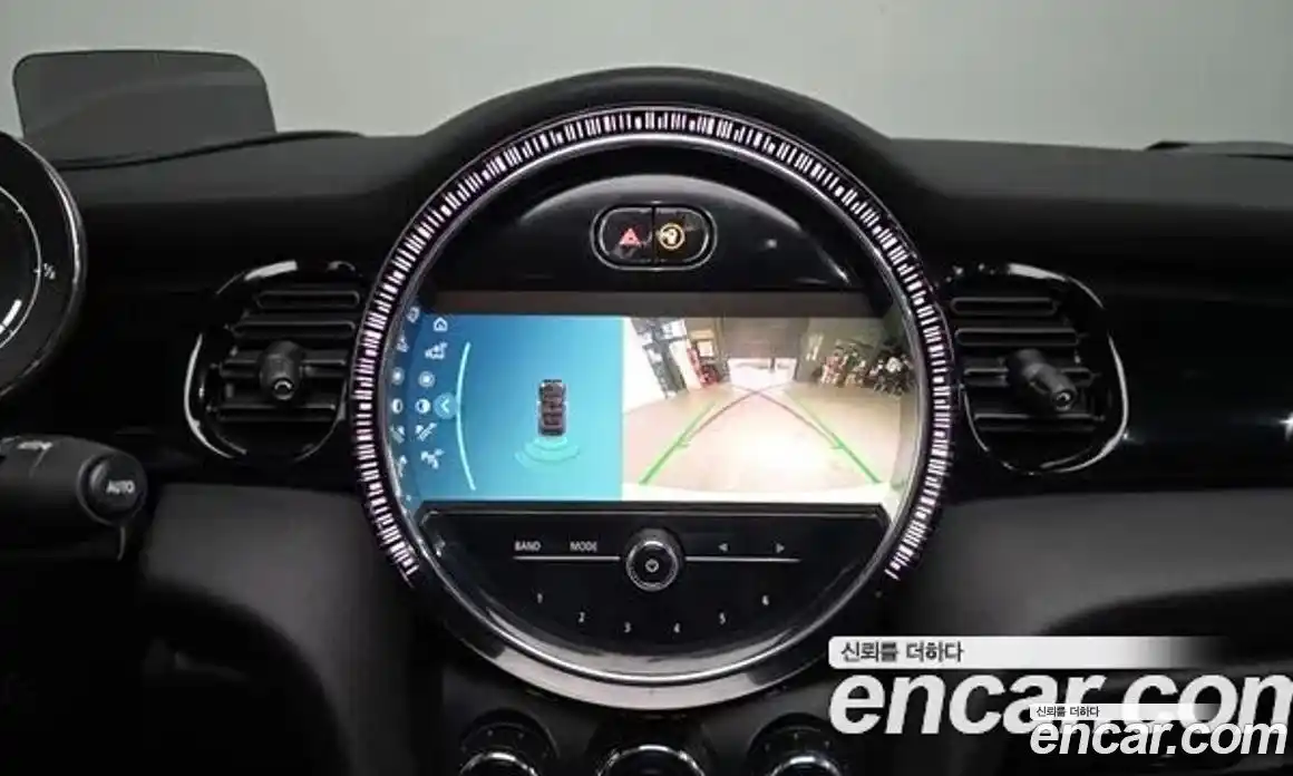 Mini Cooper Convertible 2022 1.5 Автомат в Москве № 166963, фото 15