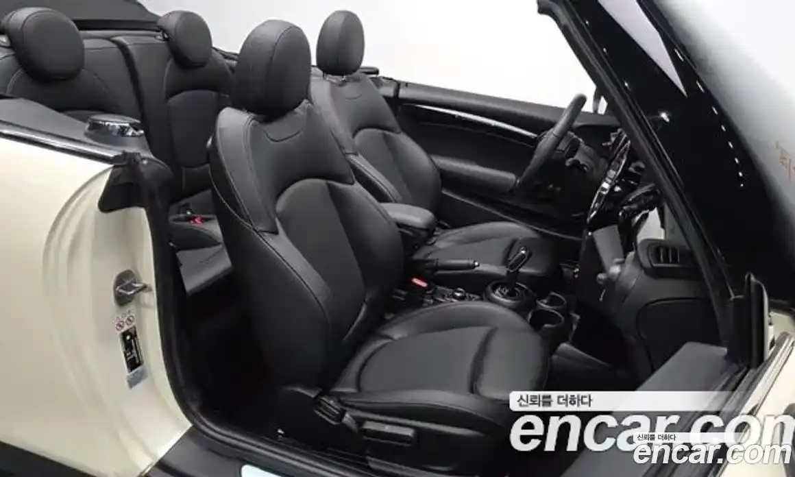 Mini Cooper Convertible 2022 1.5 Автомат в Москве № 166963, фото 10