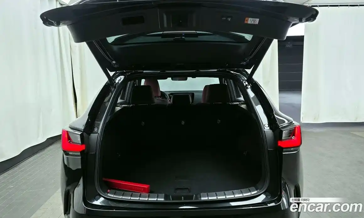 Lexus NX 2025 2.5 Автомат в Москве № 167985, фото 15