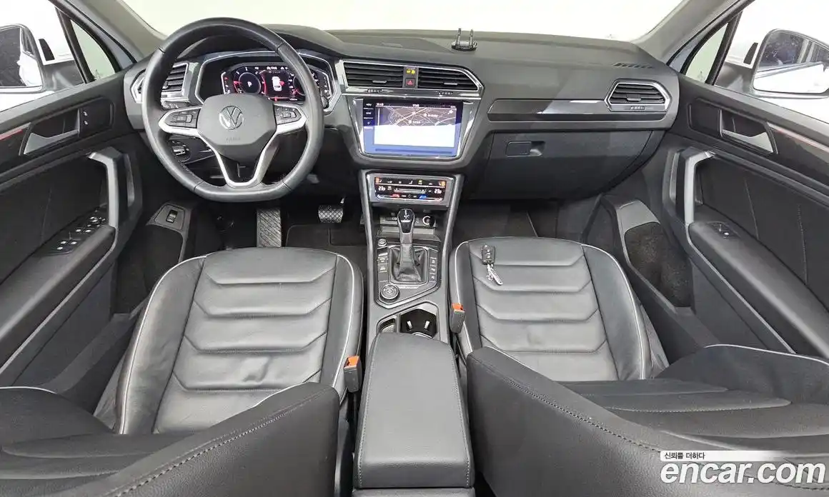 Volkswagen Tiguan 2023 2.0 Автомат в Москве № 168639, фото 14