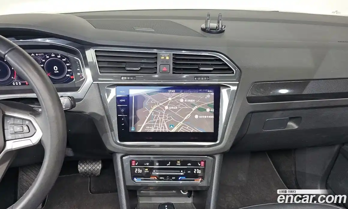 Volkswagen Tiguan 2023 2.0 Автомат в Москве № 168639, фото 19