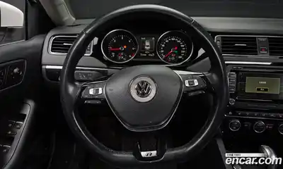 Volkswagen Jetta 2015 2.0 Автомат в Москве № 169017, миниатюра 4
