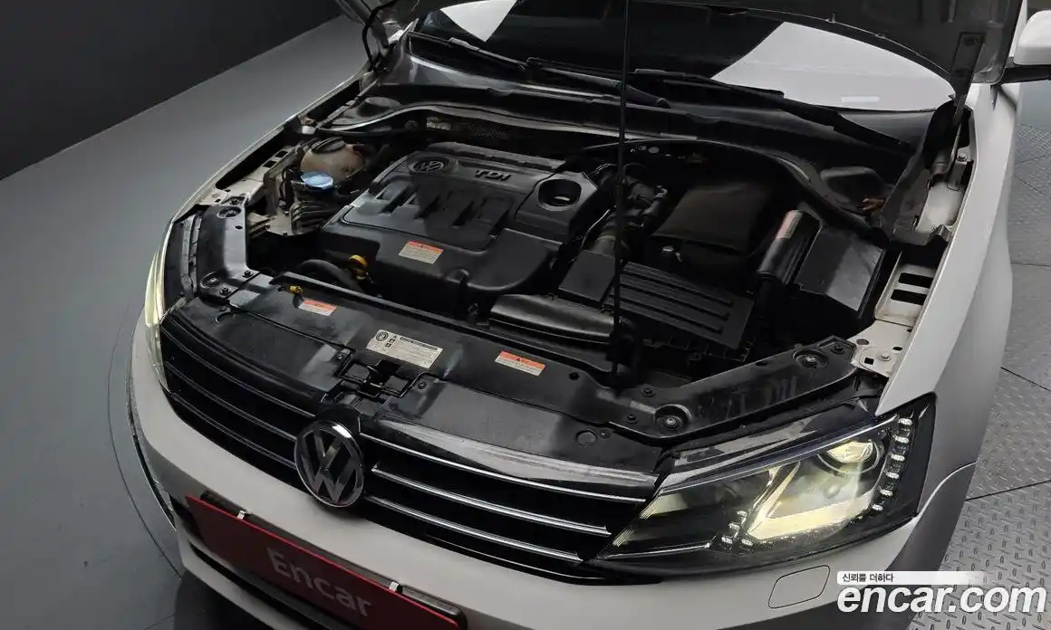 Volkswagen Jetta 2015 2.0 Автомат в Москве № 169017, фото 7