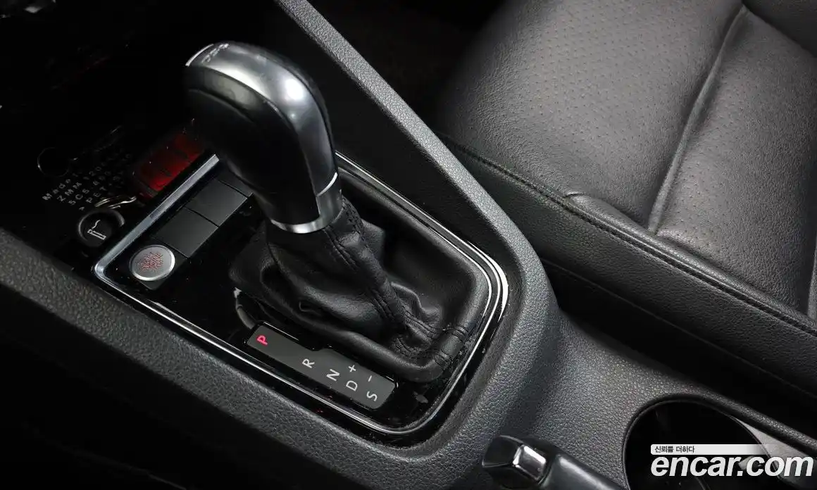 Volkswagen Jetta 2015 2.0 Автомат в Москве № 169017, фото 8