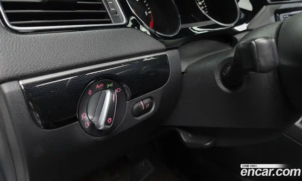 Volkswagen Jetta 2015 2.0 Автомат в Москве № 169017, фото 10