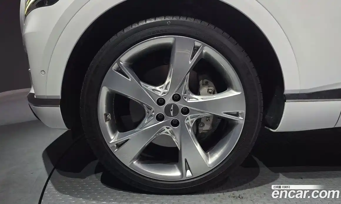 Genesis GV80 2022 3.0 Автомат в Москве № 16983, фото 5