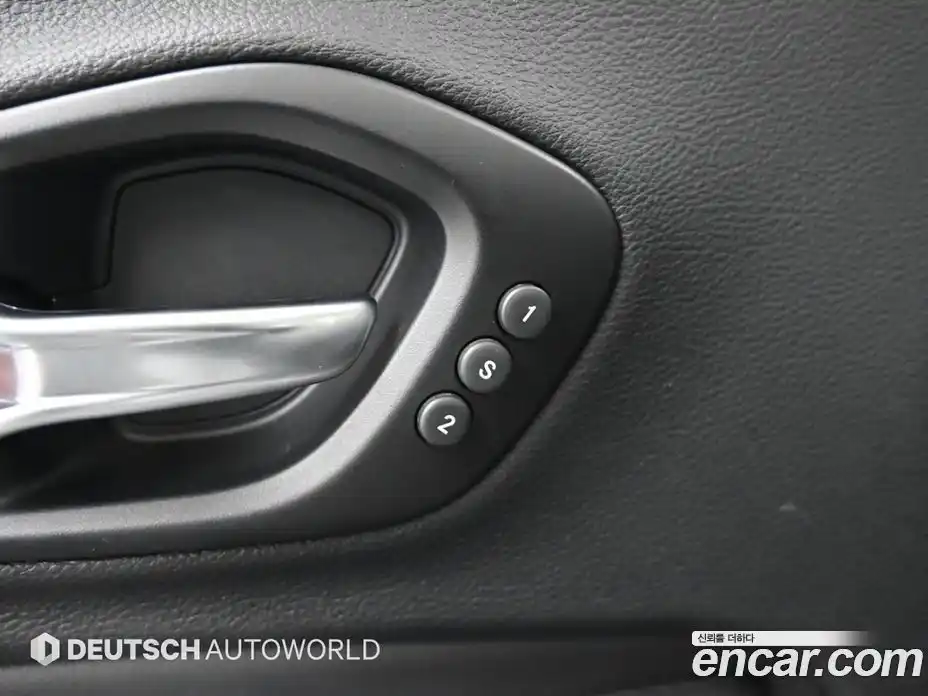 Jeep Cherokee 2020 2.4 Автомат в Москве № 169977, фото 19