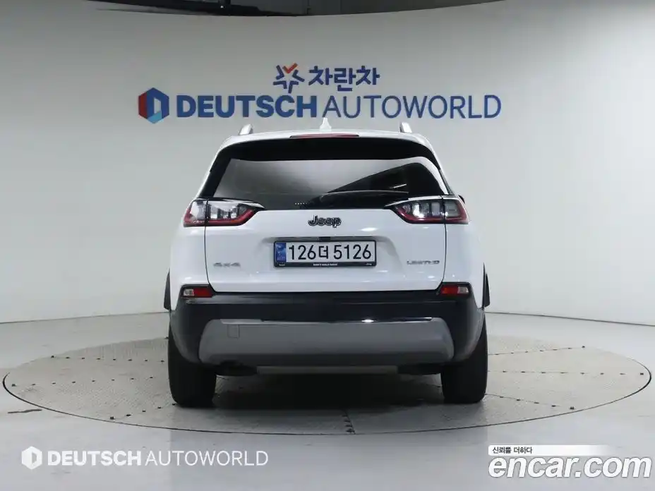 Jeep Cherokee 2020 2.4 Автомат в Москве № 169977, фото 4