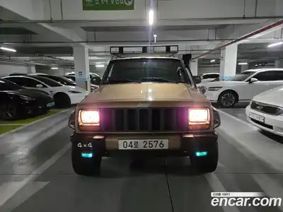 Jeep Cherokee 1999 2.5 Механическая в Москве № 170109, миниатюра 8