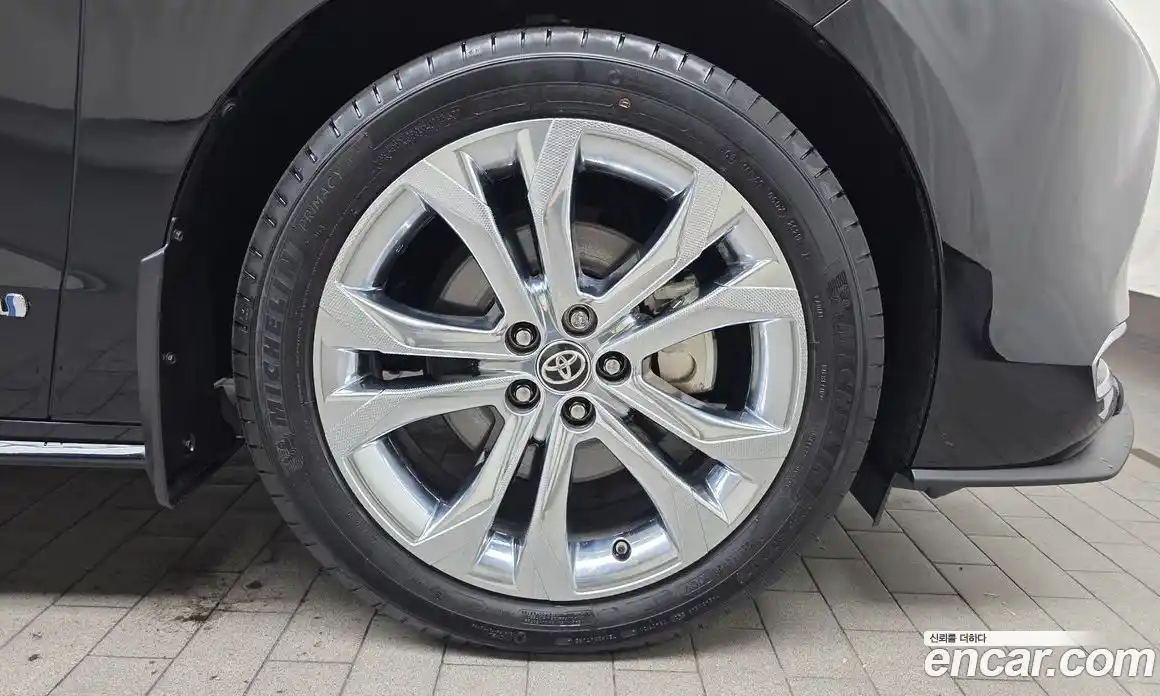 Toyota Sienna 2021 2.5 Автомат в Москве № 170256, фото 18