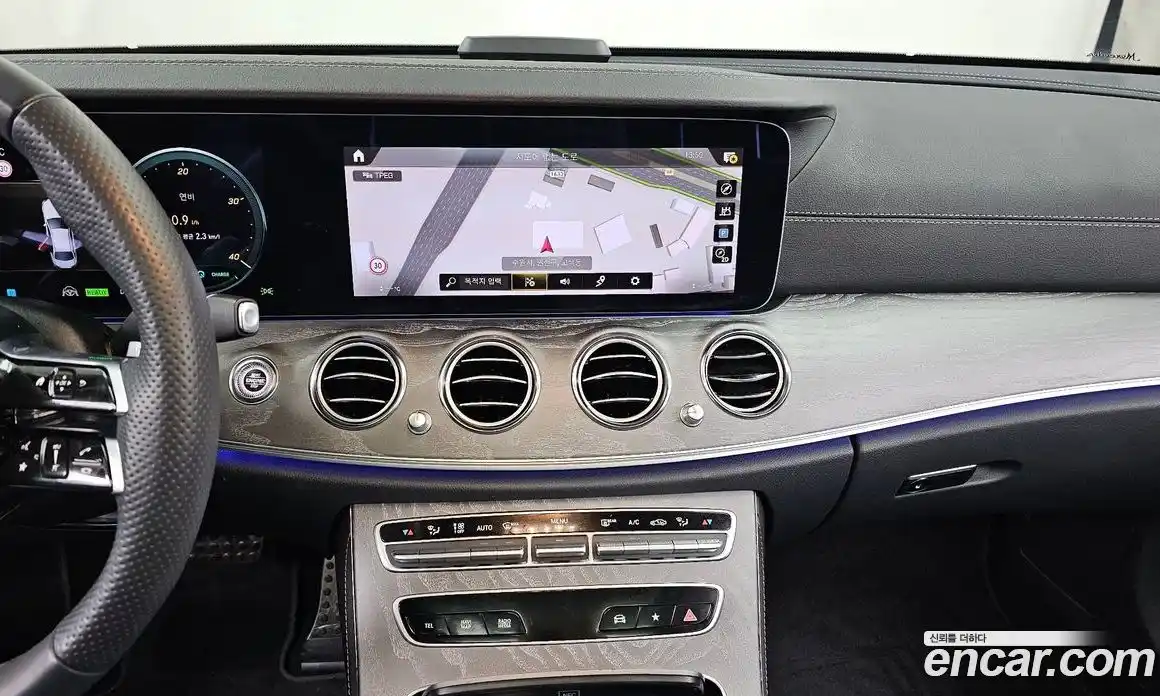 Mercedes-Benz E-Class 2023 2.0 Автомат в Москве № 177933, фото 6